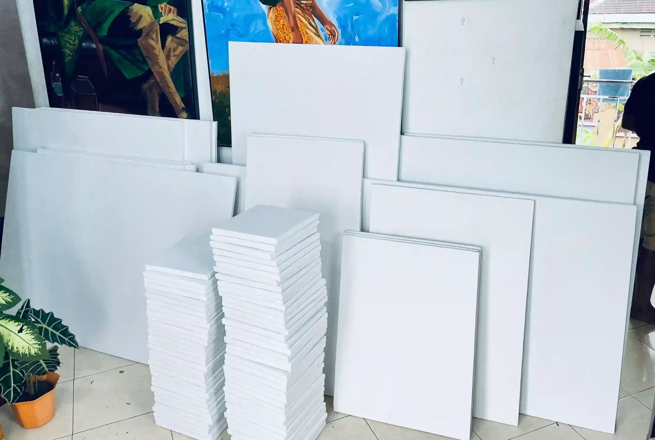 Premium Canvas Pack - 3 stretched canvases ready for painting